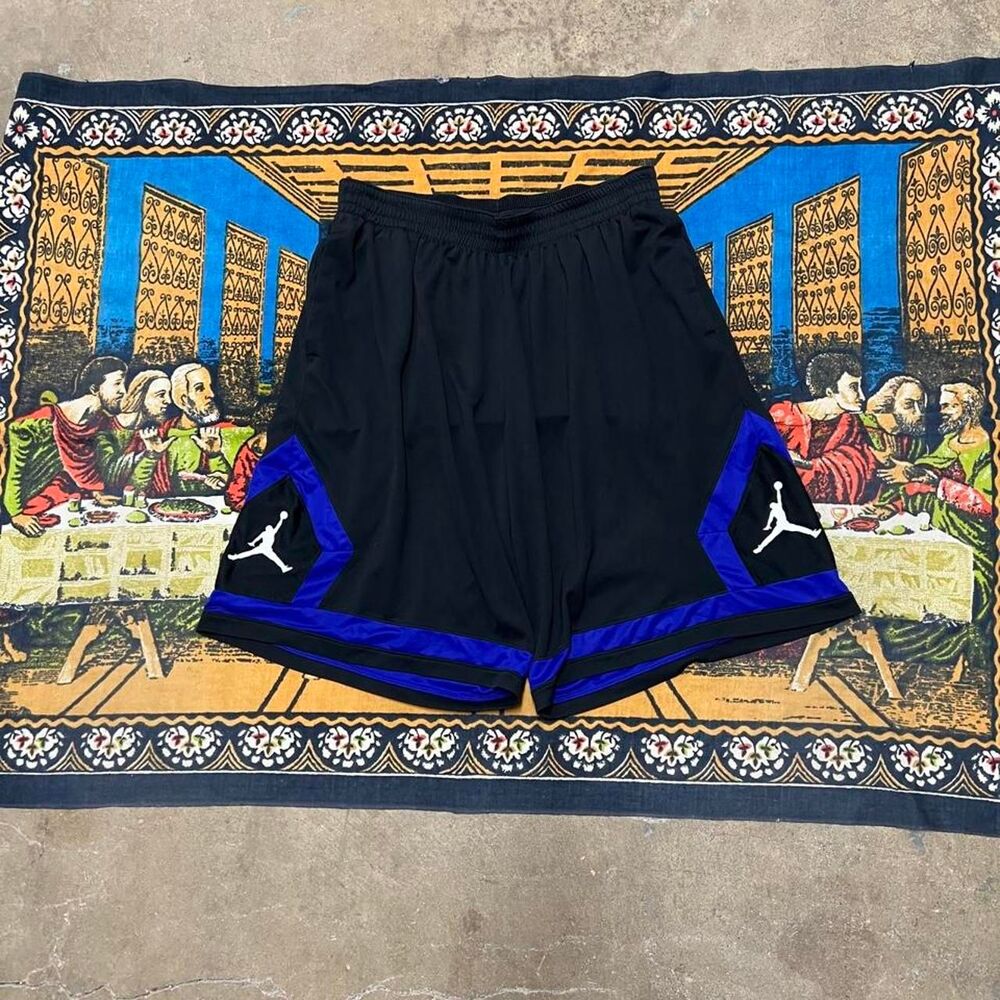Black air Jordan nike basketball shorts Size XXXL 3XL 11" inseam NBA sportswear